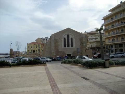 Blue Elegance City Center Heraklion Apartment Exterior photo